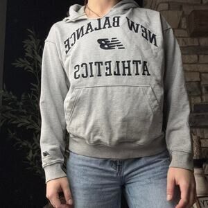 New balance 90s varsity style Hoodie Size Small